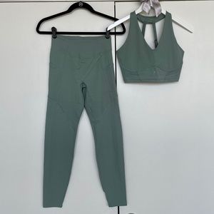 Gymshark X WHITNEY SIMMONS SET - Everyday Pocket Legging & Longline Bra - Medium